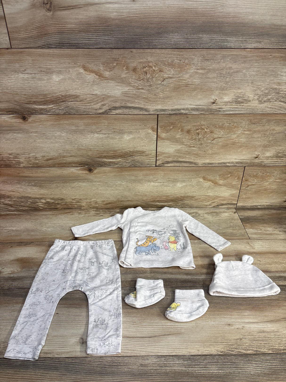 Disney Baby Winnie the Pooh 4pc Set Beige sz 6/9m