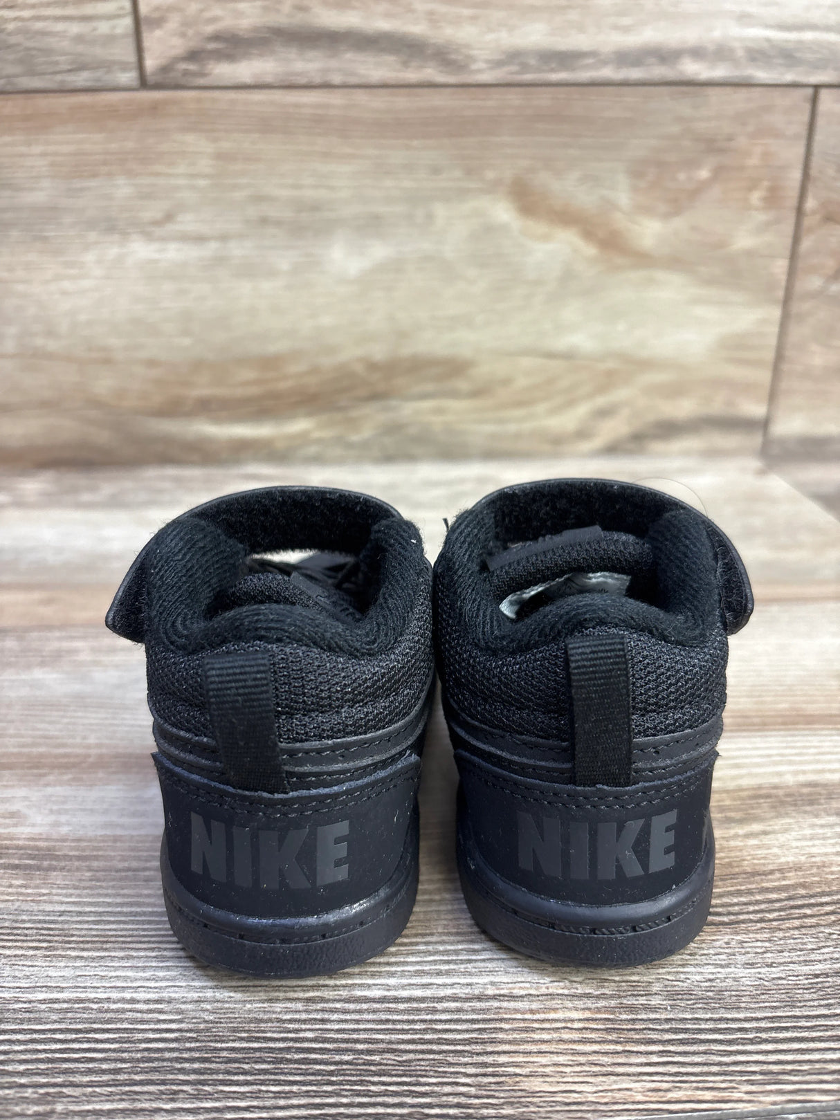 Nike Court Borough Mid TD 'Triple Black' Sneakers sz 6c