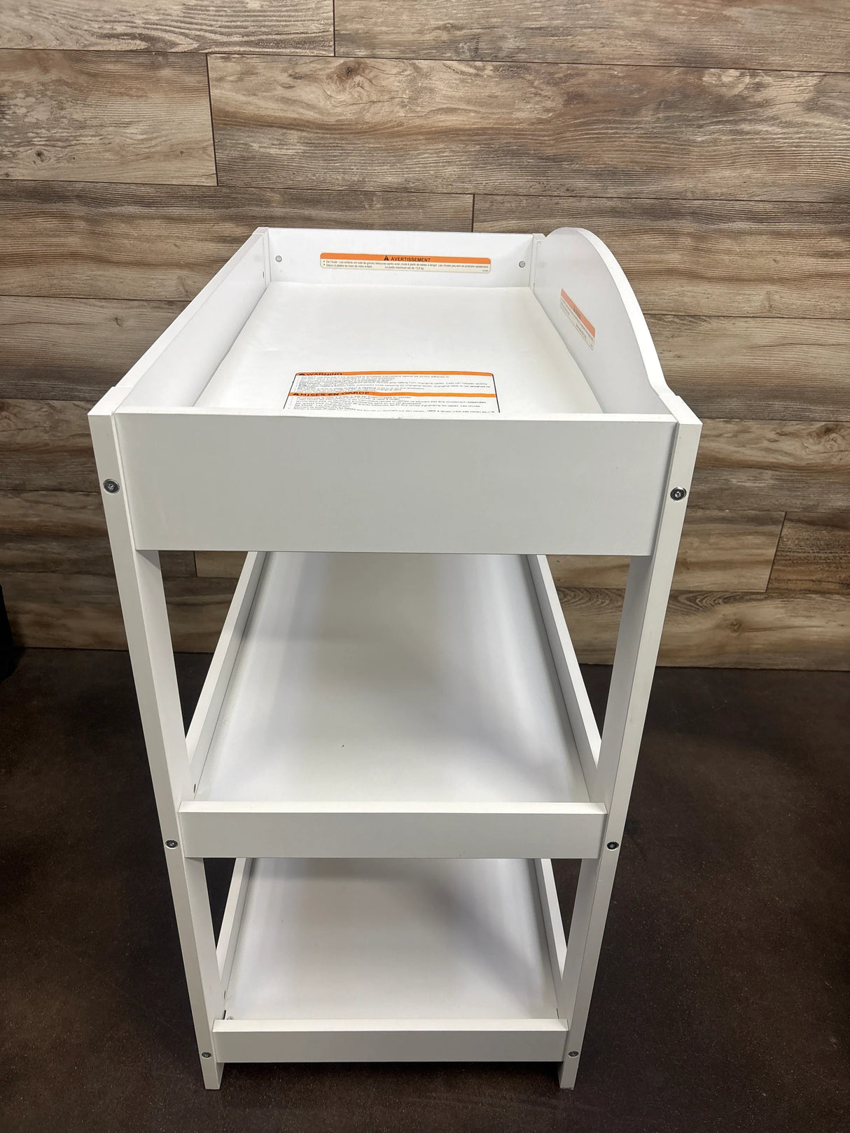 Graco Customizable Changing Table w/ Water-Resistant Pad - White