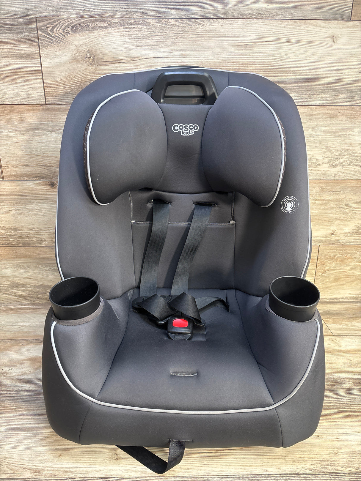 Cosco Easy Elite Slim All-in-One Convertible Car Seat in Grey Glyphs