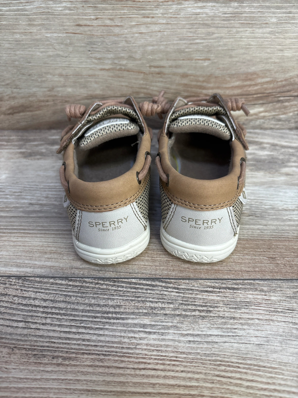 Sperry Shoresider Junior Boat Shoes Tan sz 9c - Me n Mommy To Be