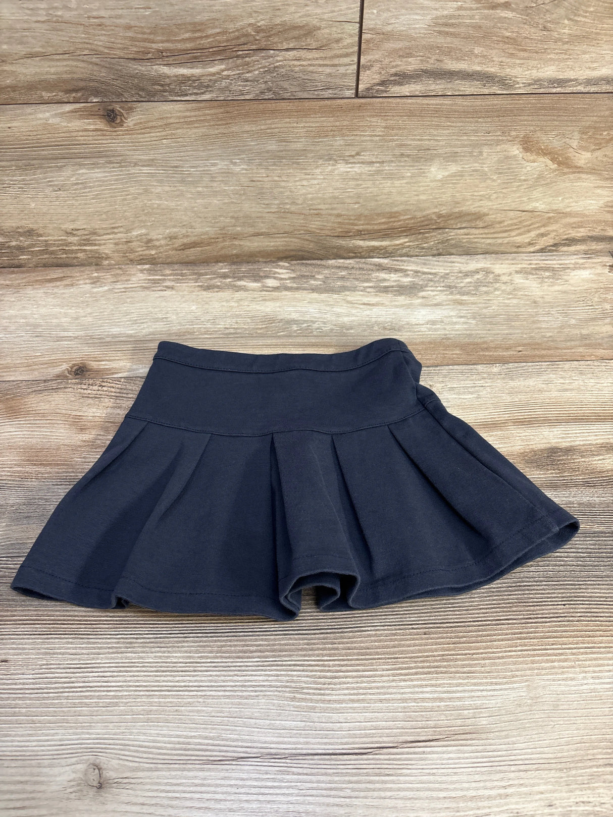 Gap Kids Pleated Uniform Skirt Navy sz 4-5T - Me n Mommy To Be