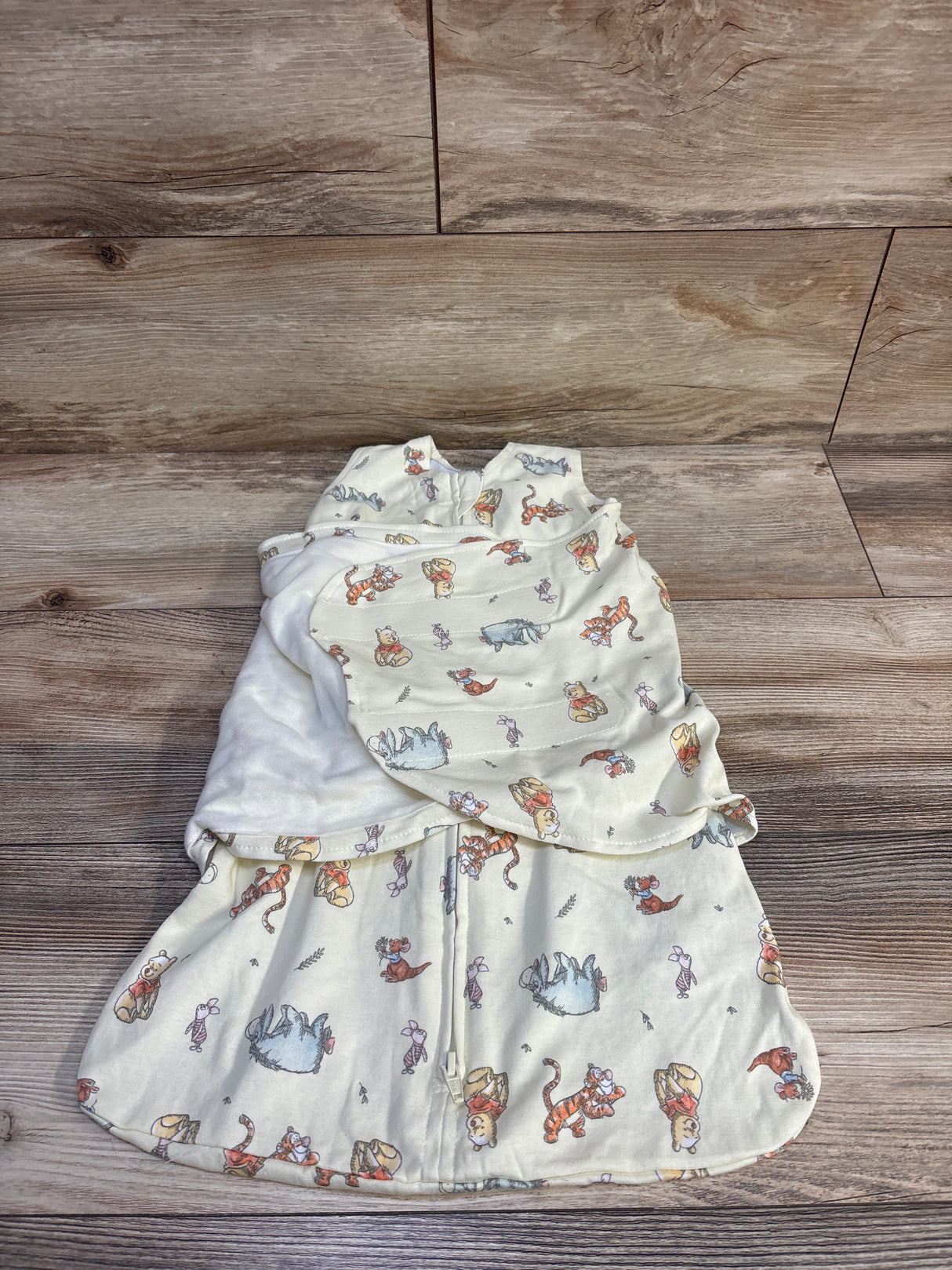 Halo x Disney Winnie The Pooh SleepSack Swaddle Yellow sz Newborn