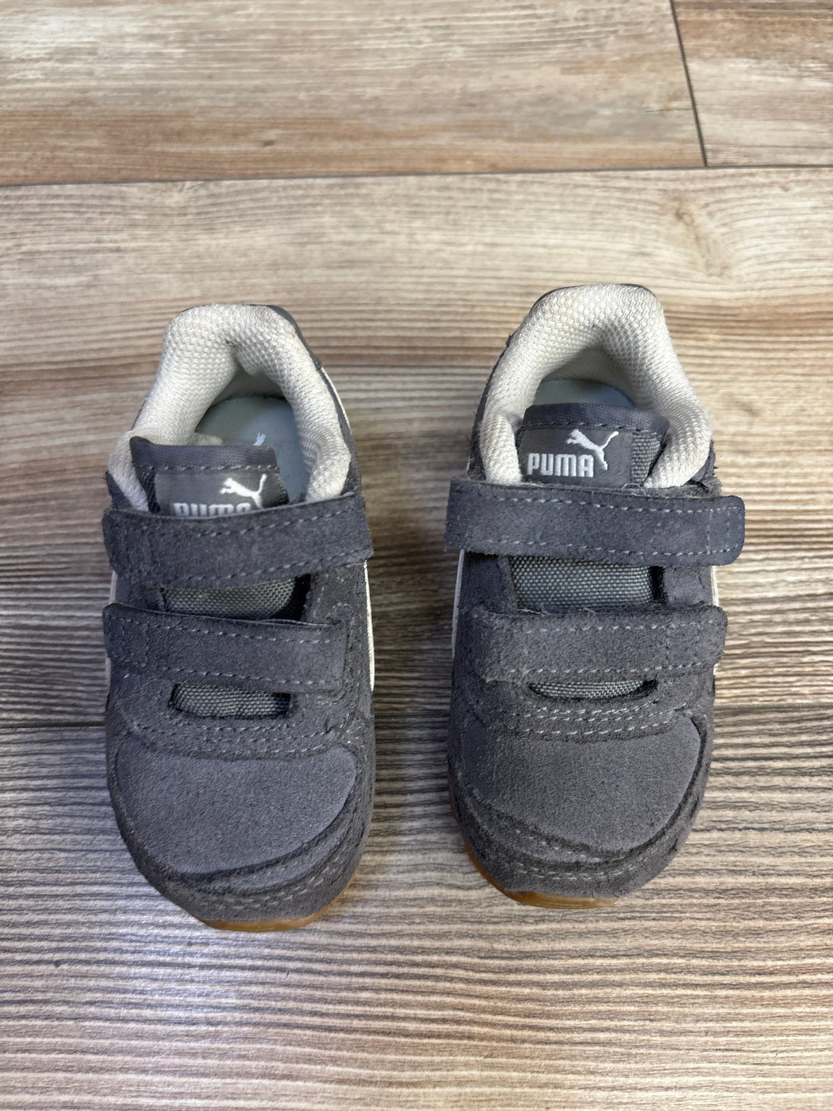 PUMA Vista Hook & Loop Sneakers, Grey sz 5c