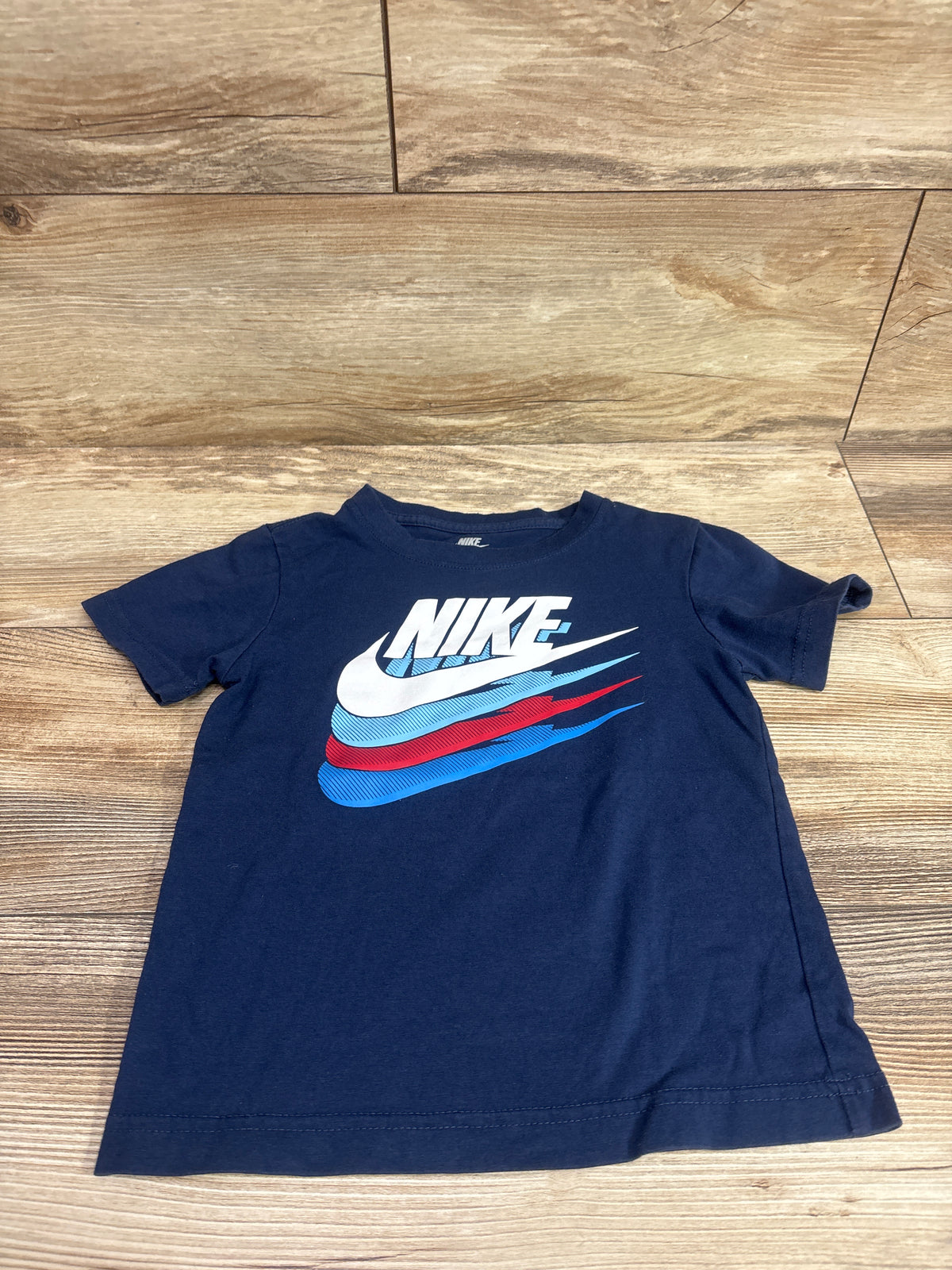 Nike Shirt Navy sz 5T