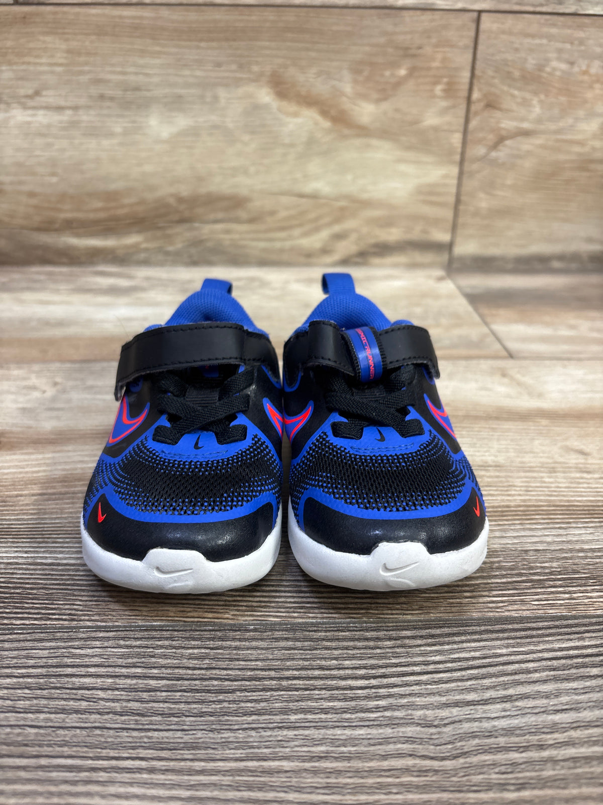 Nike Cosmic Runner TD 'Black Hyper Royal' Sneakers sz 5c