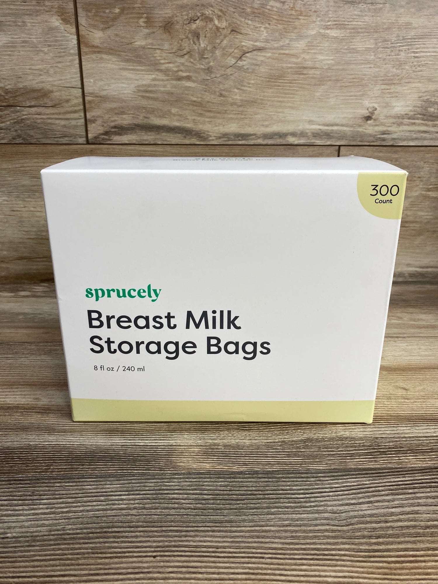 NEW Sprucely Breast Milk Storage Bags 8oz 300ct.