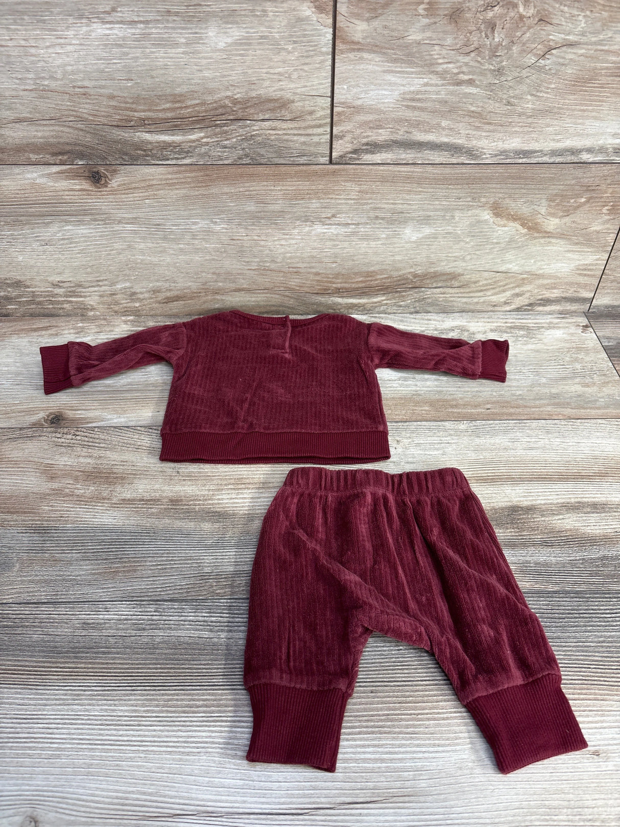 Cat & Jack Ribbed Velvet 2pc Shirt & Pants Set Red sz NB