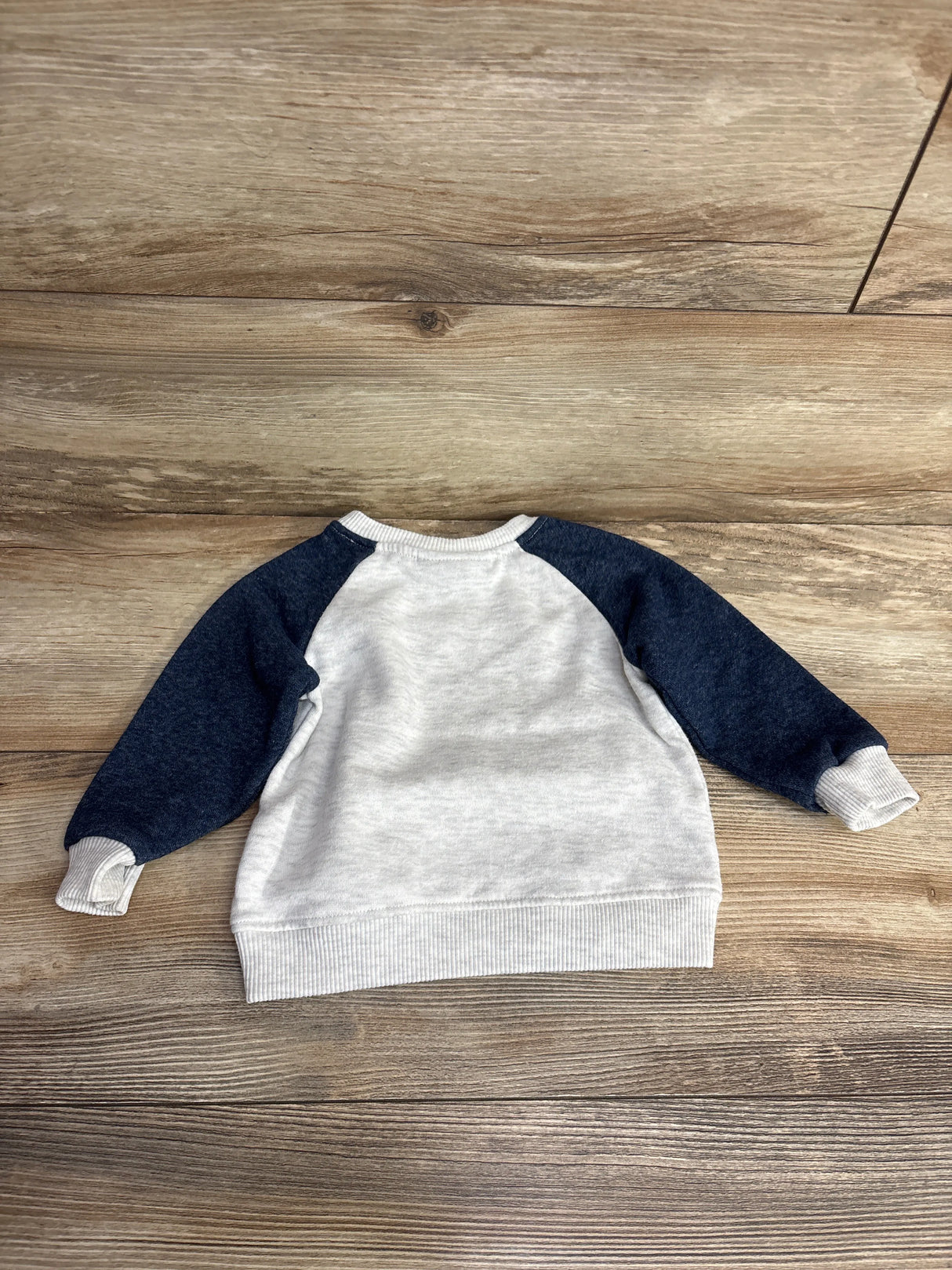 Tommy Hilfiger Raglan Sweatshirt Navy sz 12m