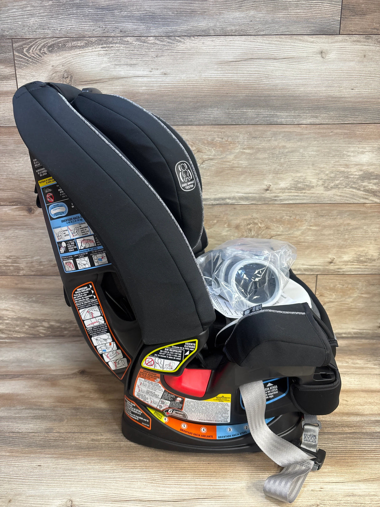 NEW Graco 4Ever DLX 4-in-1 Convertible Car Seat in Fairmont 4-120lbs