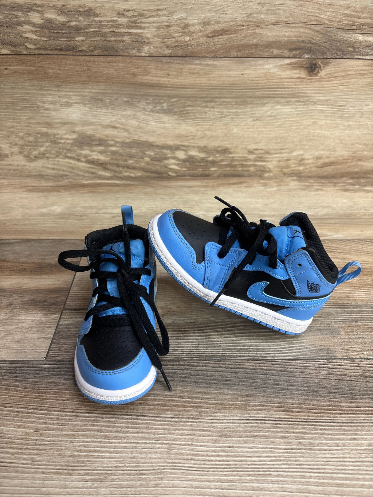 Air Jordan 1 Mid TD 'University Blue Black' Sneakers sz 9c