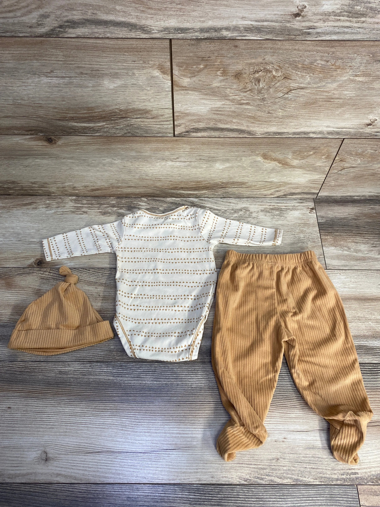 Minibean 3pc Spotted Bodysuit & Cord Pants Beige 3-6m