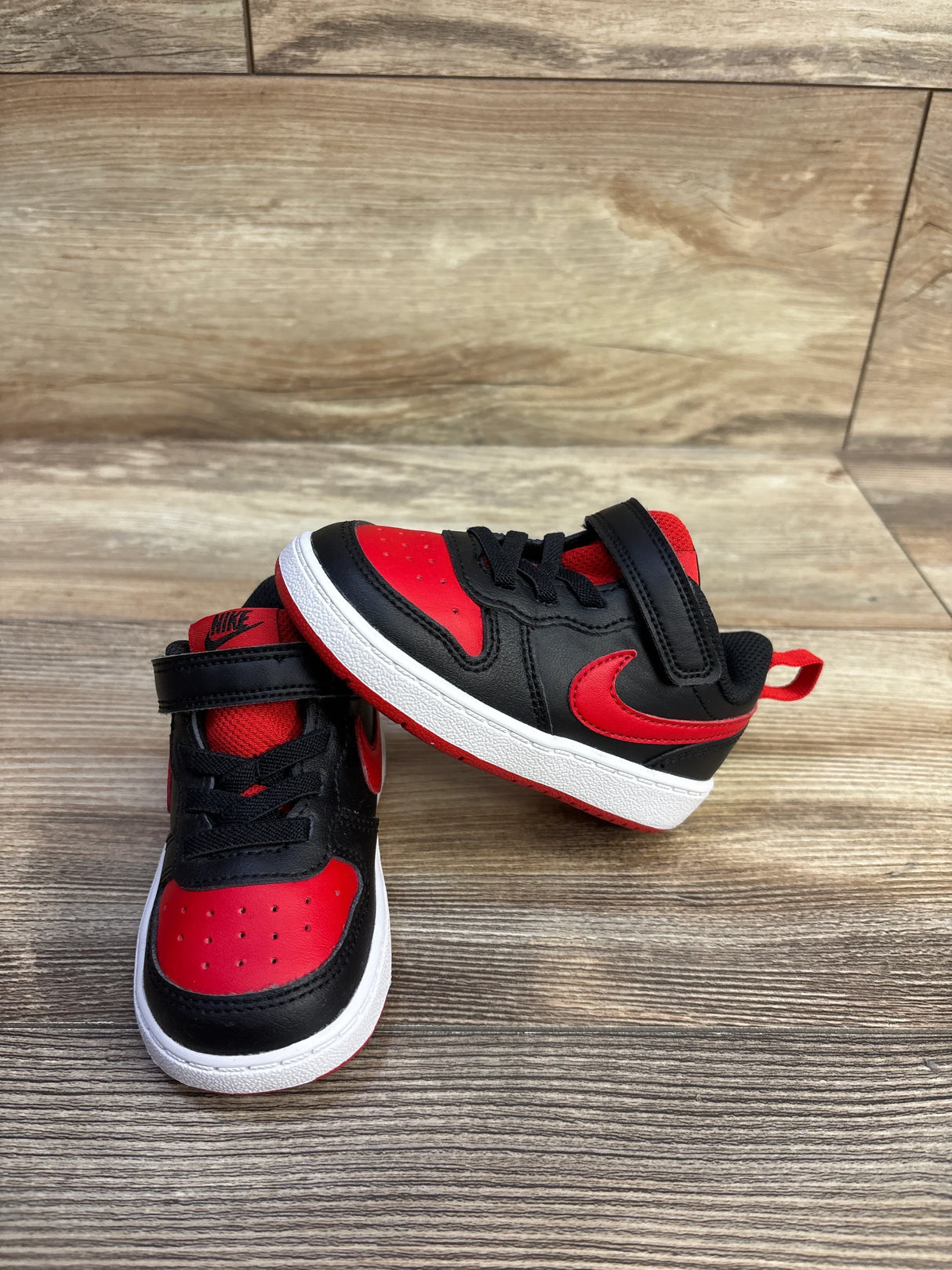 Nike Court Borough Low 2 TDV 'Bred' Sneakers sz 6c
