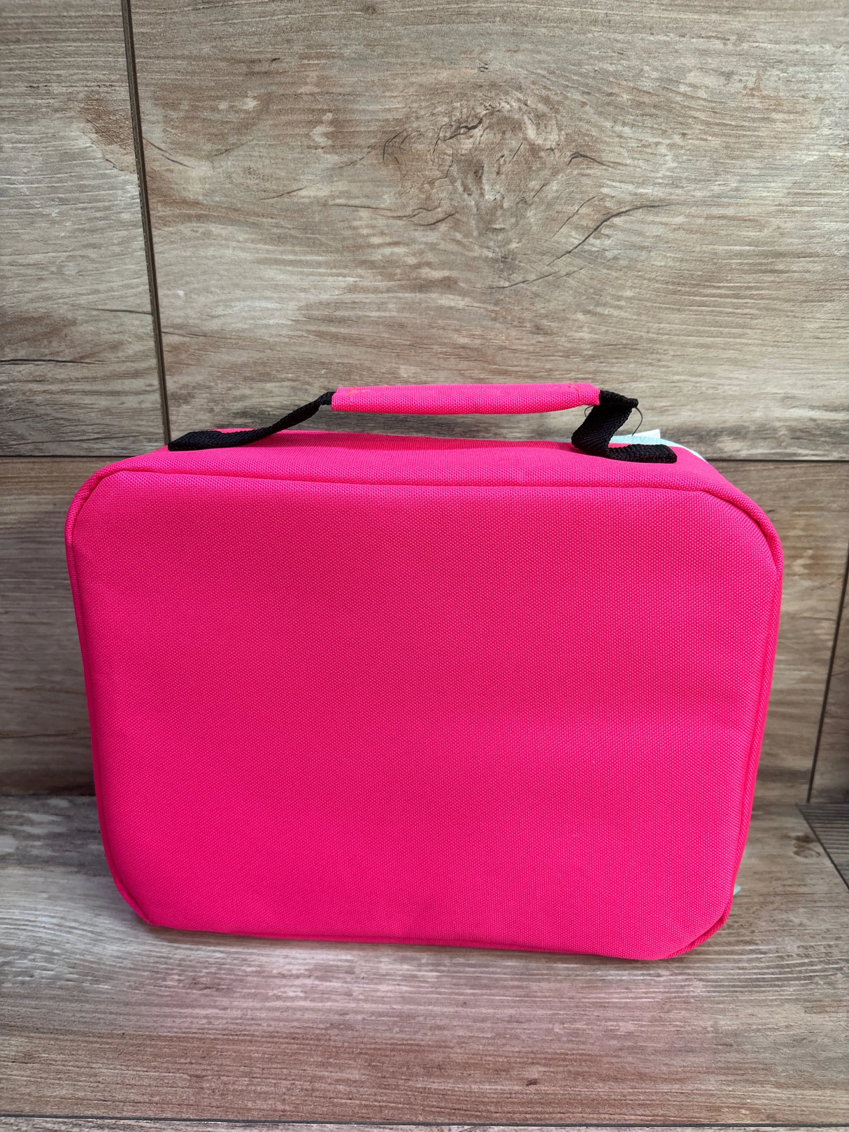 NEW Nike Insulated Lunch Bag in Hyper Pink