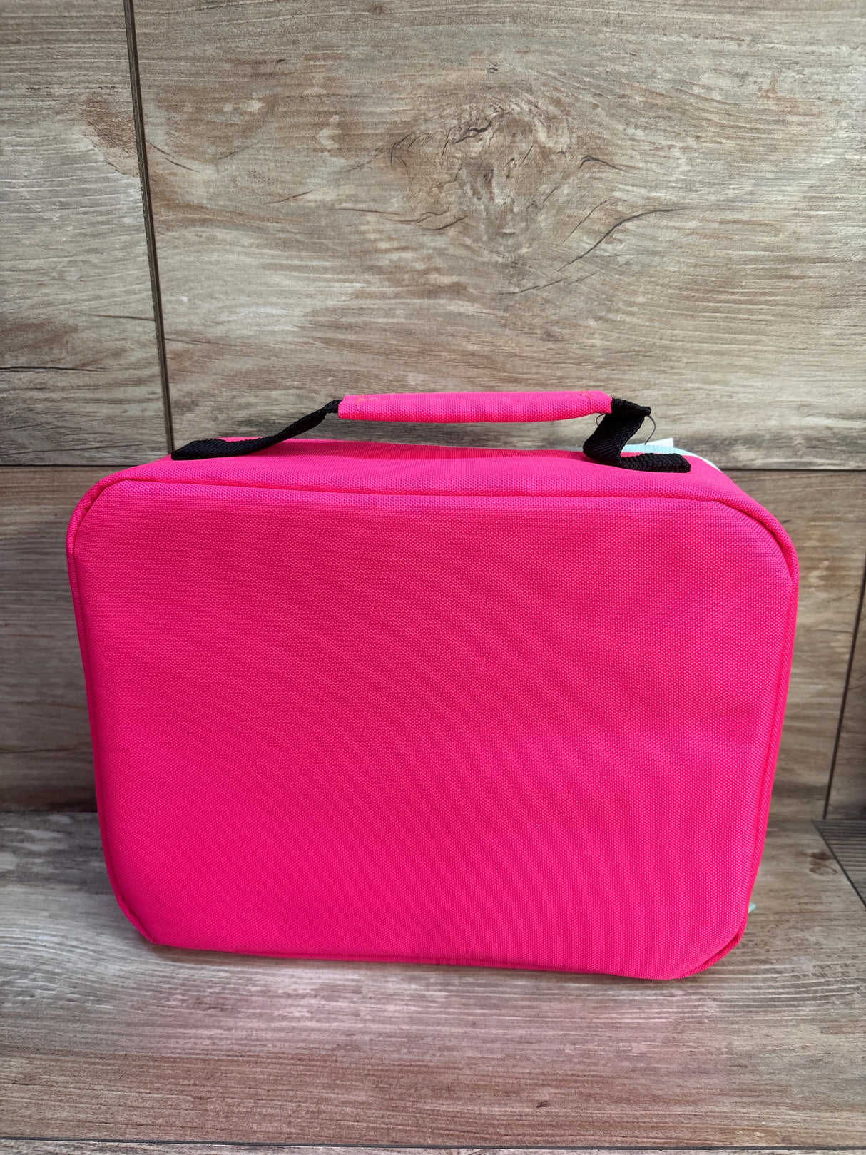 NEW Nike Insulated Lunch Bag in Hyper Pink