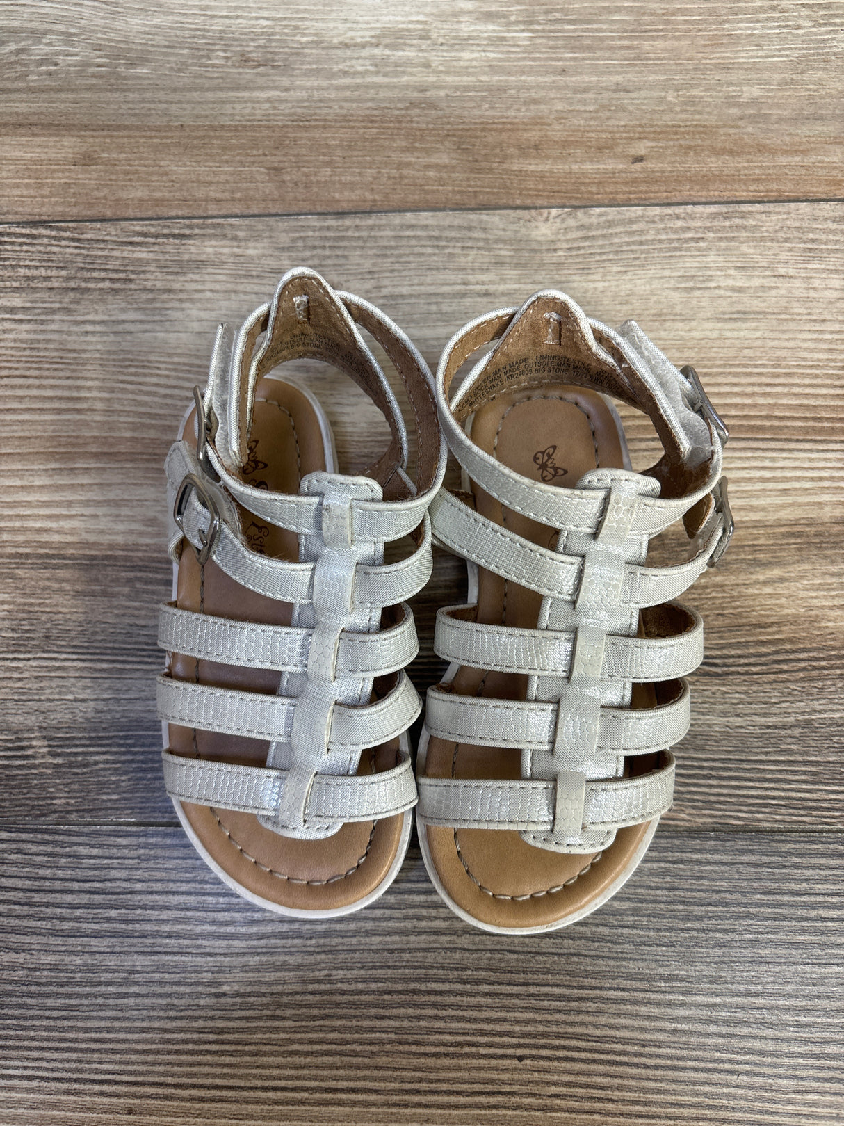 Self Esteem Fisherman Sandals White sz 7c