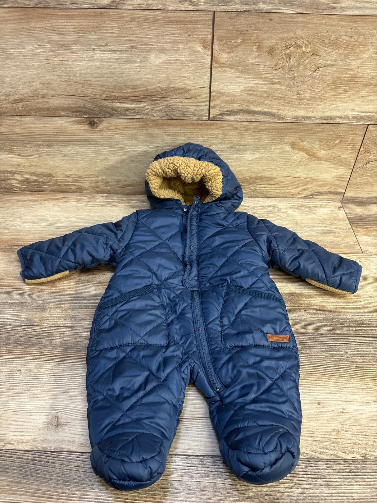 Perry Ellis Puffer Snowsuit Navy sz 0-3m