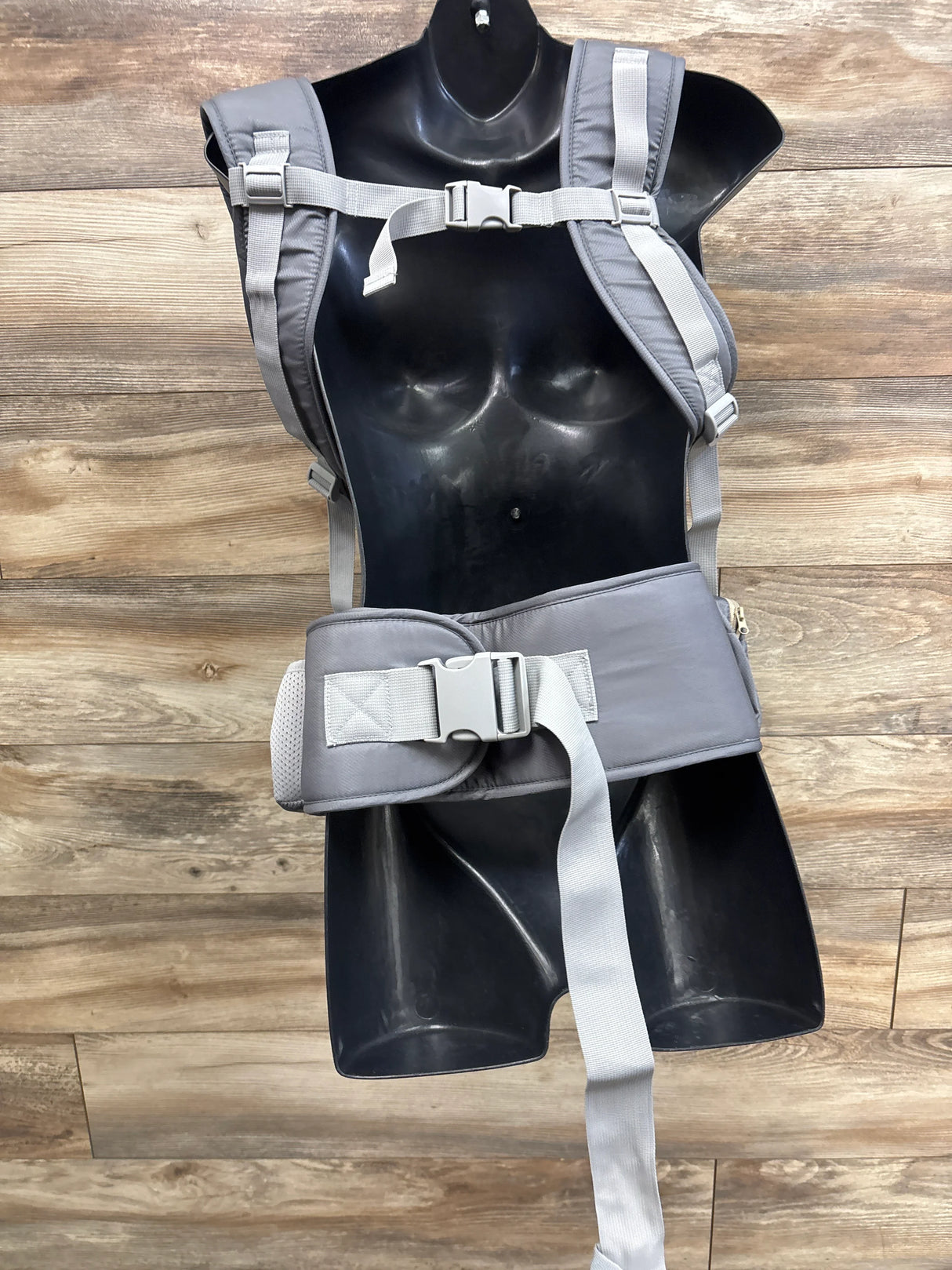 Momtory StowNGo 6-in-1 Baby Carrier in Deep Grey 7-50lbs