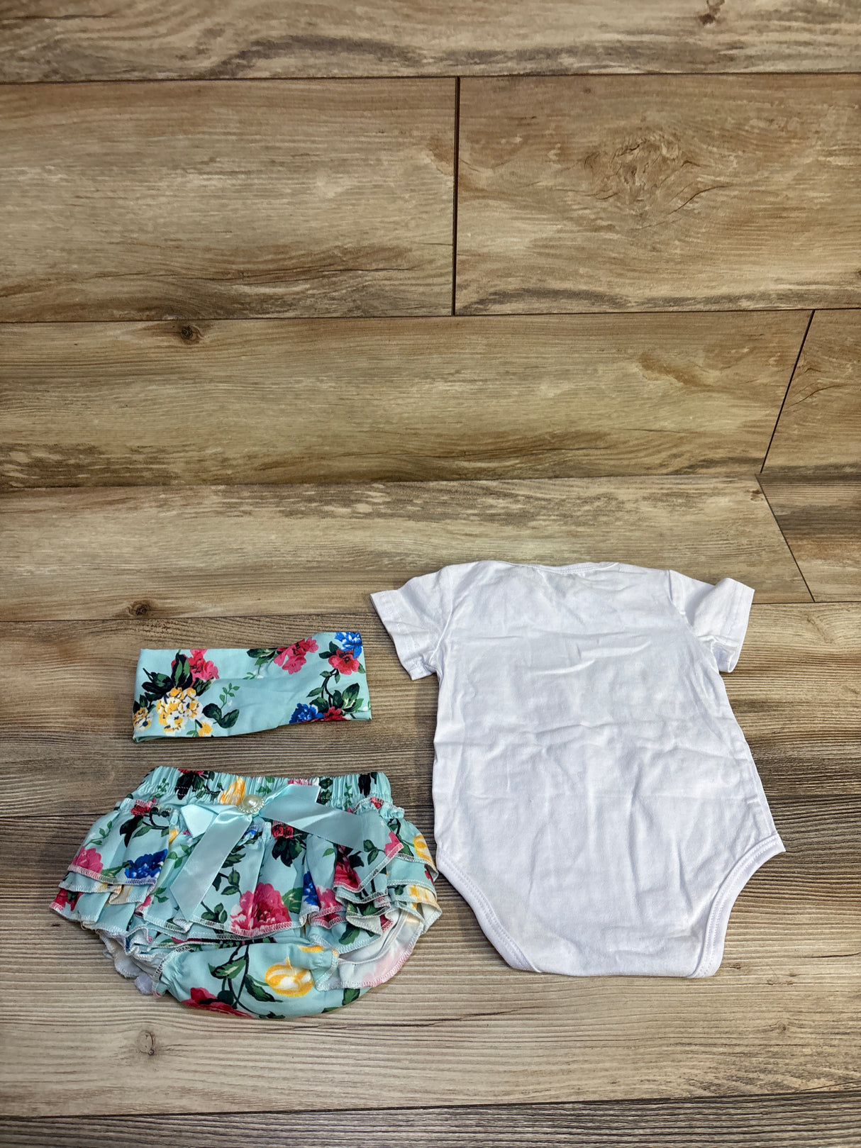 Generic 3pc Daddy's Girl Bodysuit, Ruffle Bloomers, & Headband Set White sz 3-6m