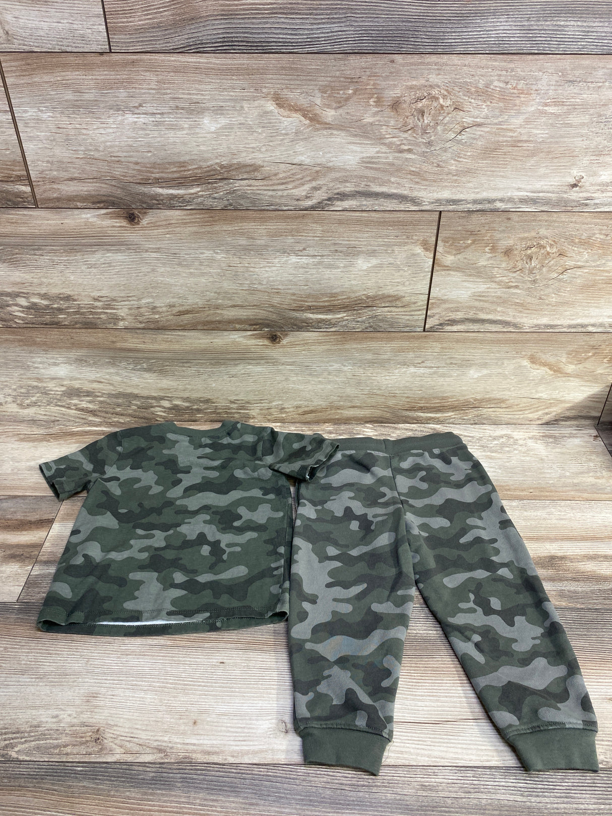 Garanimals 2pc Camo Shirt & Joggers Set Green sz 3T