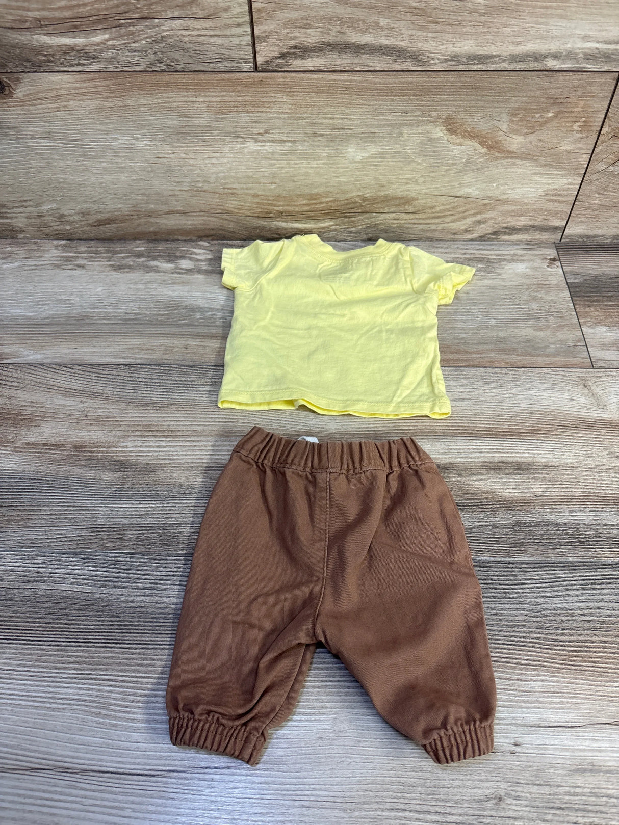 Carter's 2pc Shirt & Pants Set Yellow sz Newborn