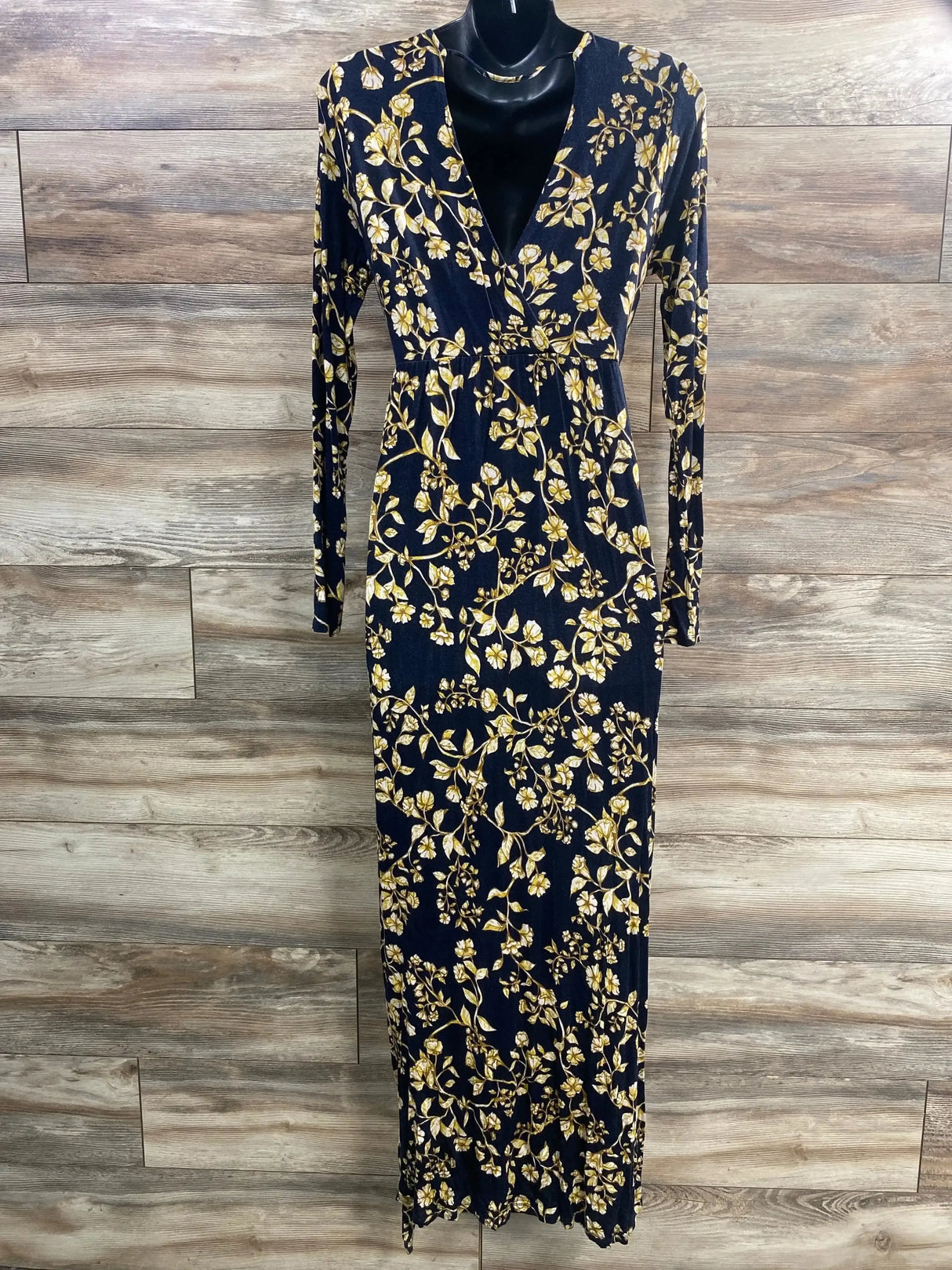 Jessica Simpson Maternity Floral Maxi Dress Black sz Small - Me n Mommy To Be