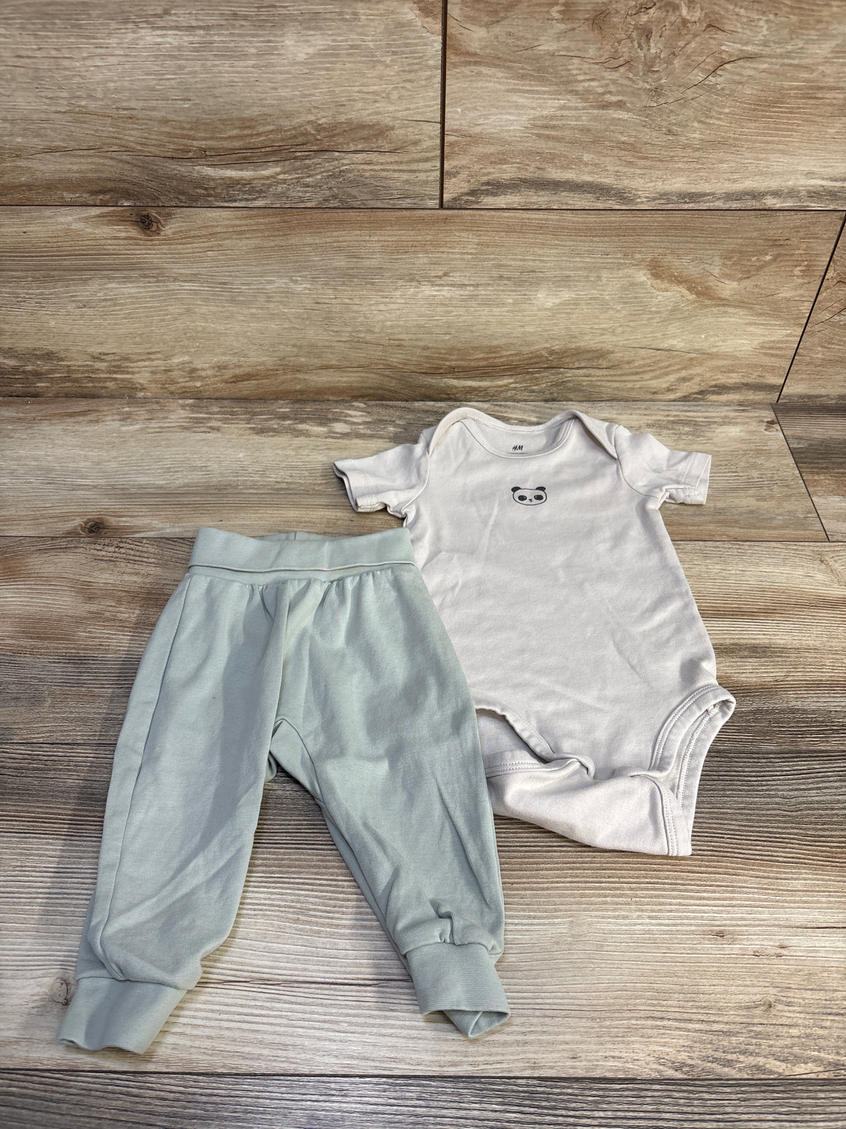 H&M 2pc Panta Bodysuit & Foldover Pants Set Beige sz 12m