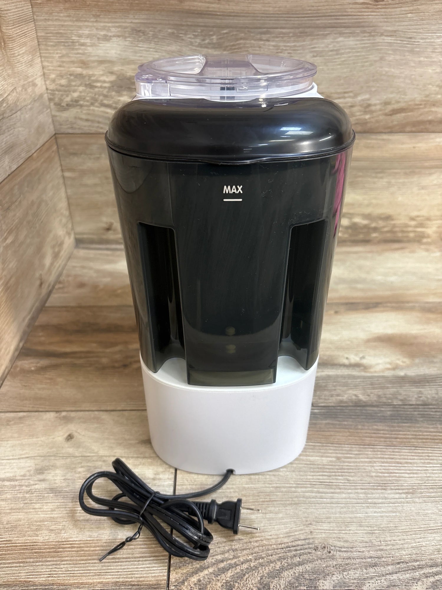 Baby Brezza Formula Pro Mini Baby Formula Dispenser