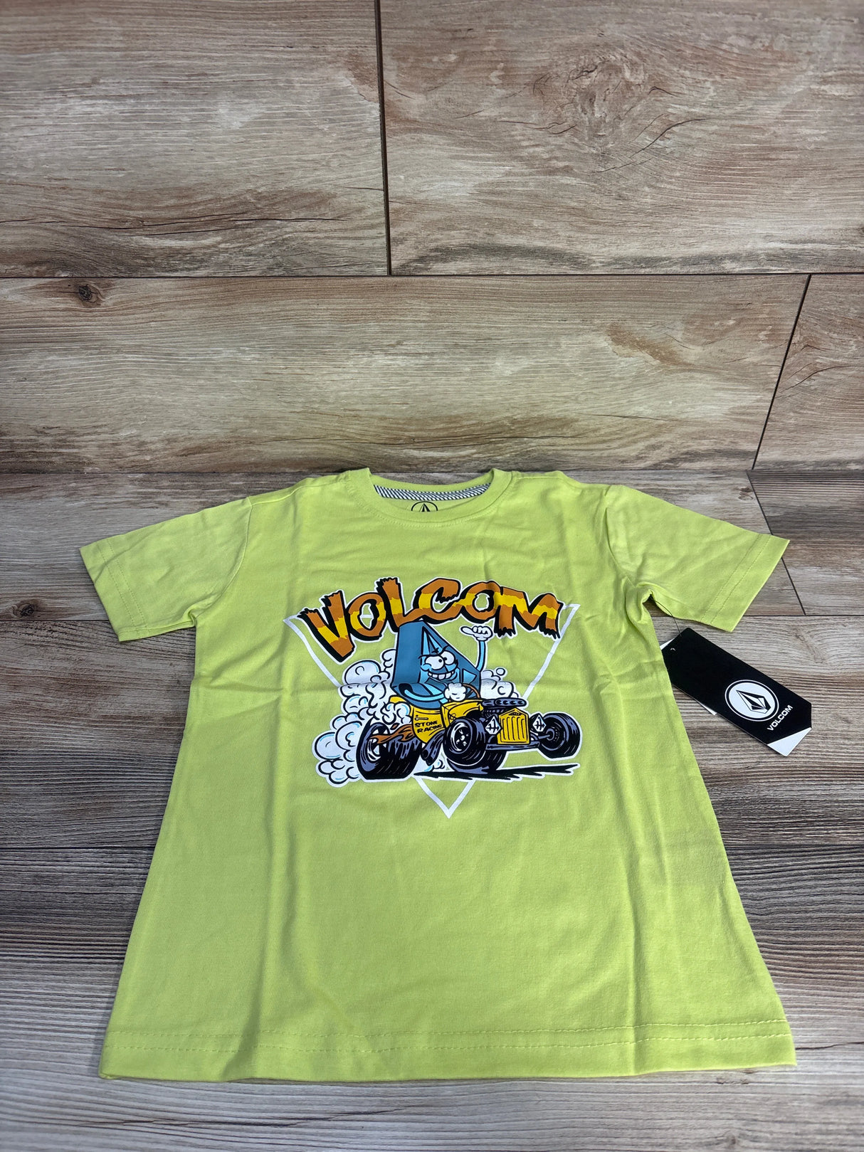 NEW Volcom Graphic Shirt in Limelight sz 5T