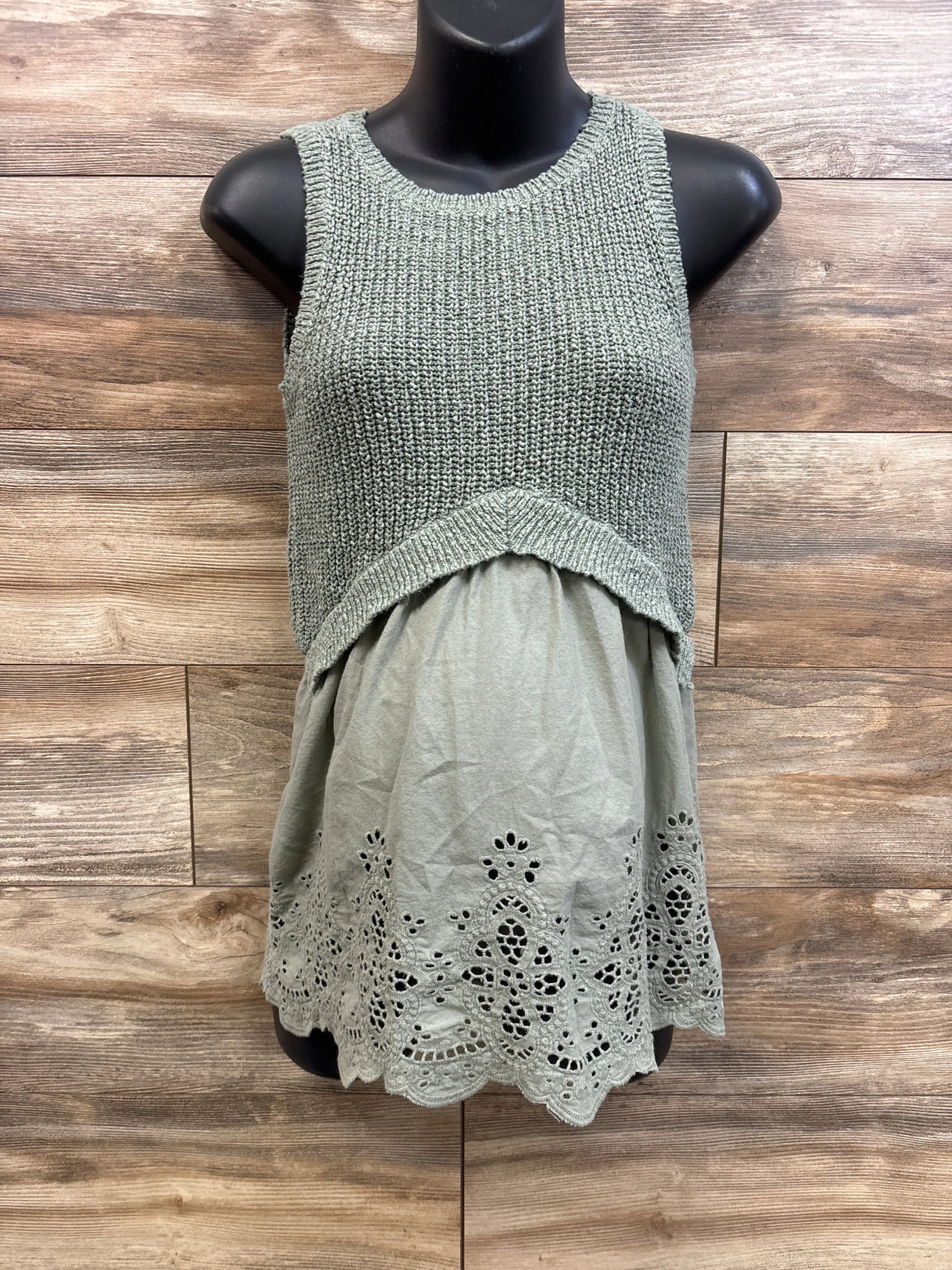 A Pea In The Pod Maternity Knit Eyelet Sleeveless Top Green sz Small