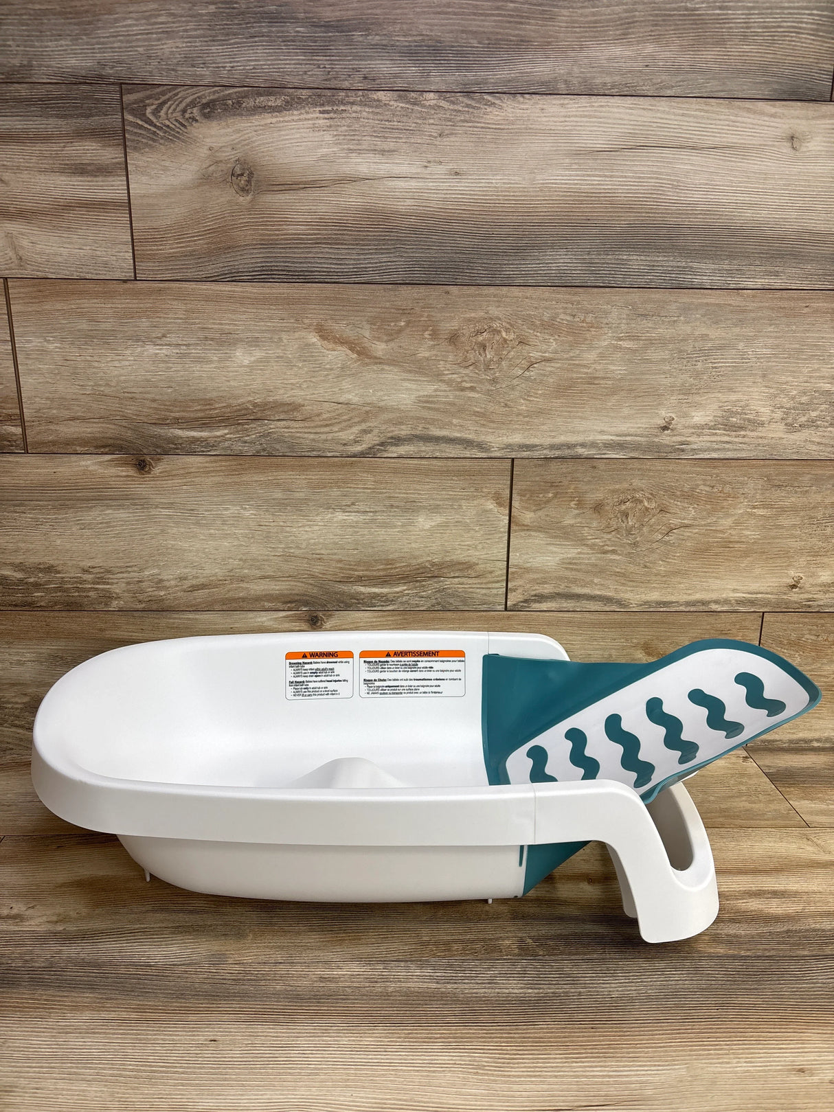 The First Years Sure Comfort 4-in-1 Reclining Newborn to Toddler Baby Bathtub