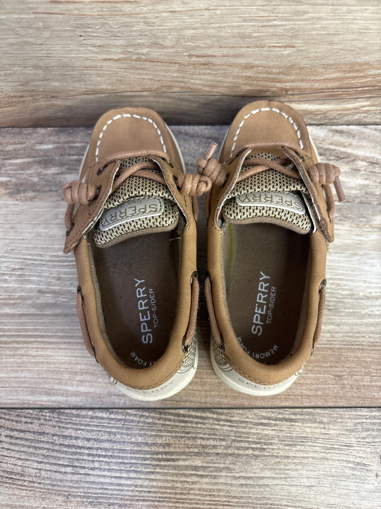 Sperry Shoresider Junior Boat Shoes Tan sz 9c - Me n Mommy To Be