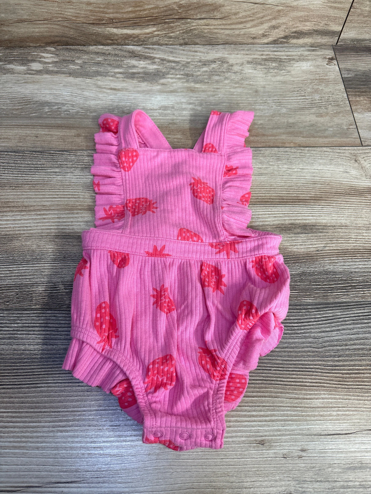 Cat & Jack Strawberry Print Romper Pink sz 3-6m - Me n Mommy To Be