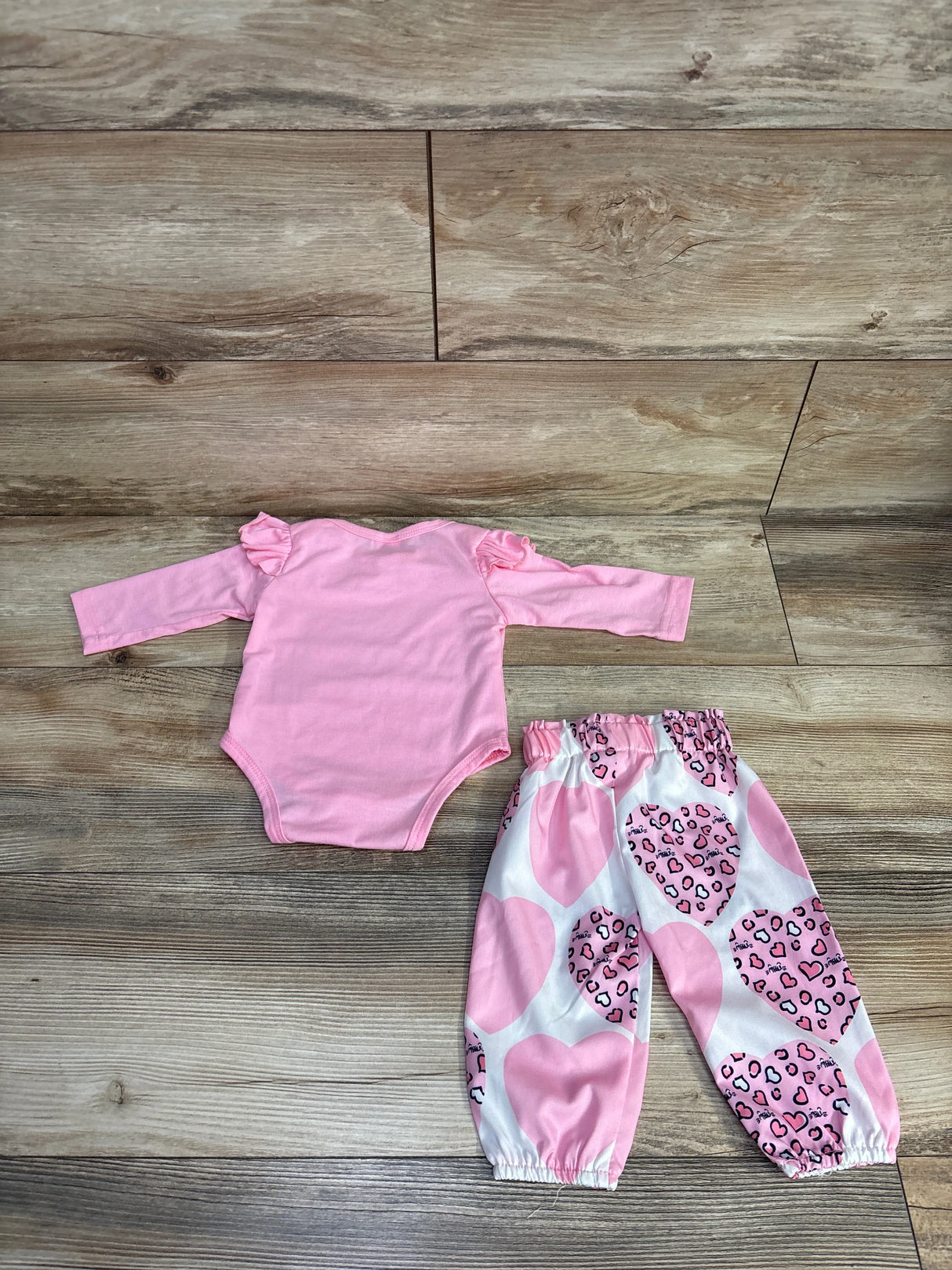 The Princess Has Arrived Bodysuit & Pants Set Pink sz 0-3m