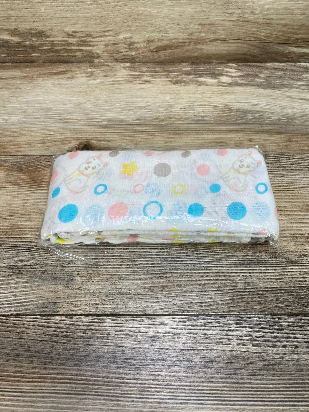 NEW Cucumberries Cotton Muslin Swaddle Blanket - Paws - Me n Mommy To Be