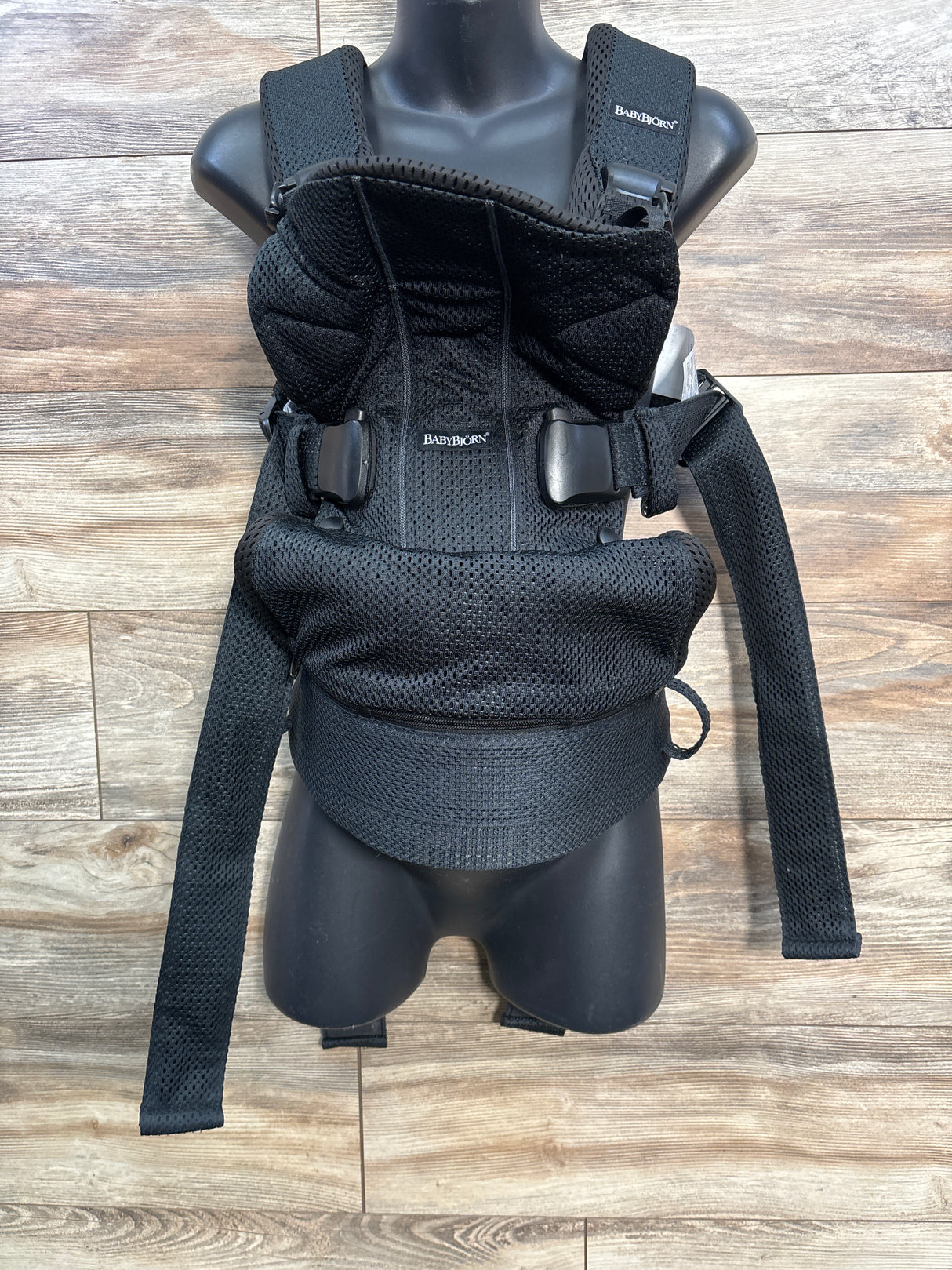 Baby Bjorn Baby Carrier One, Black 8-33lbs