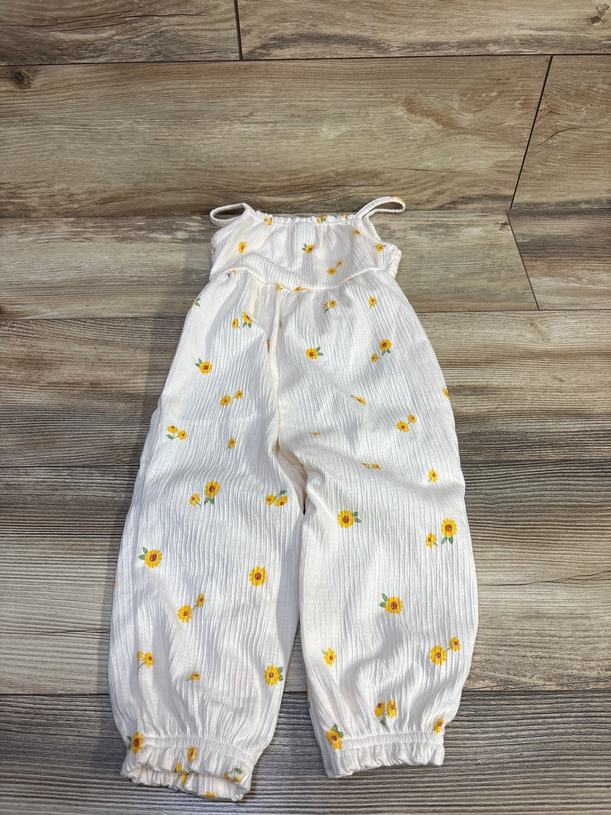Old Navy Sleeveless Smocked Jumpsuit Ivory sz 18-24m