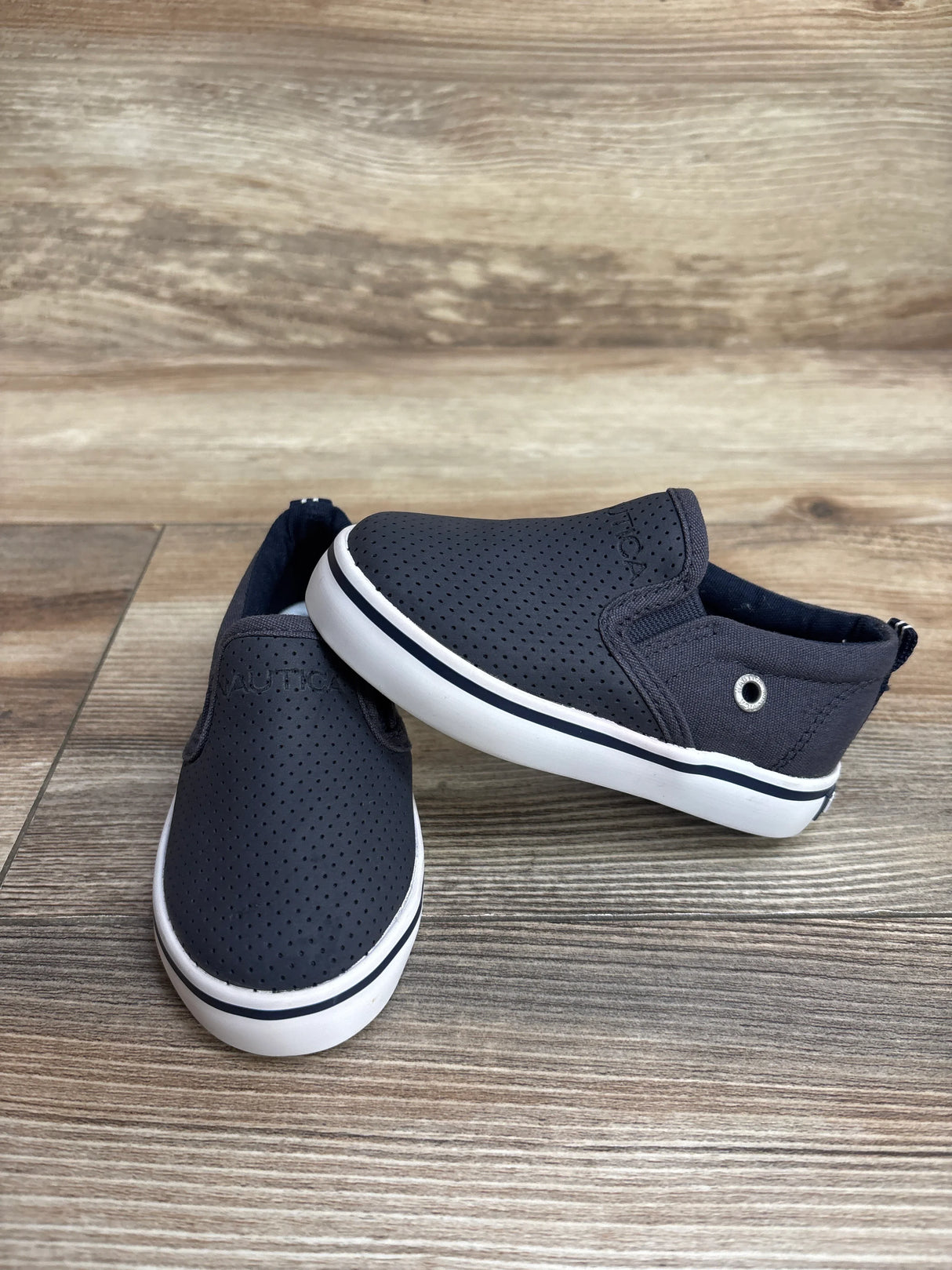 Nautica Akeley Slip-On Sneakers Grey sz 5c