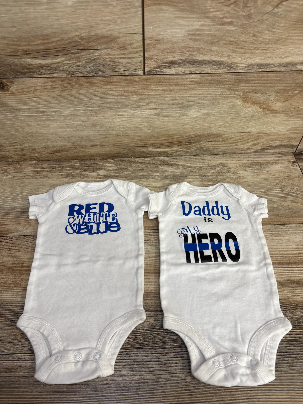 Simple Joys 2pk Daddy Is My Hero Bodysuit Set White sz 0-3m
