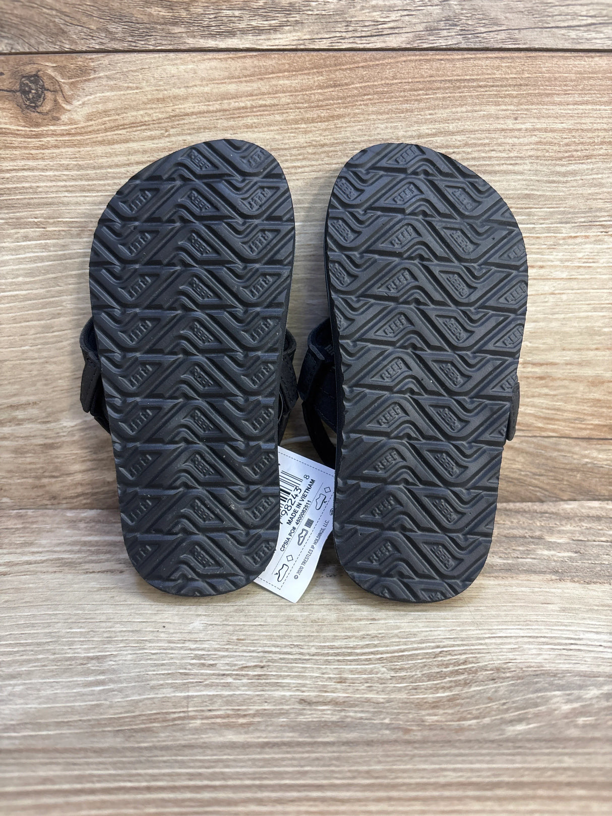 NEW Reef Little Uni Flip Flops in Blue Sharks sz 7c - Me n Mommy To Be