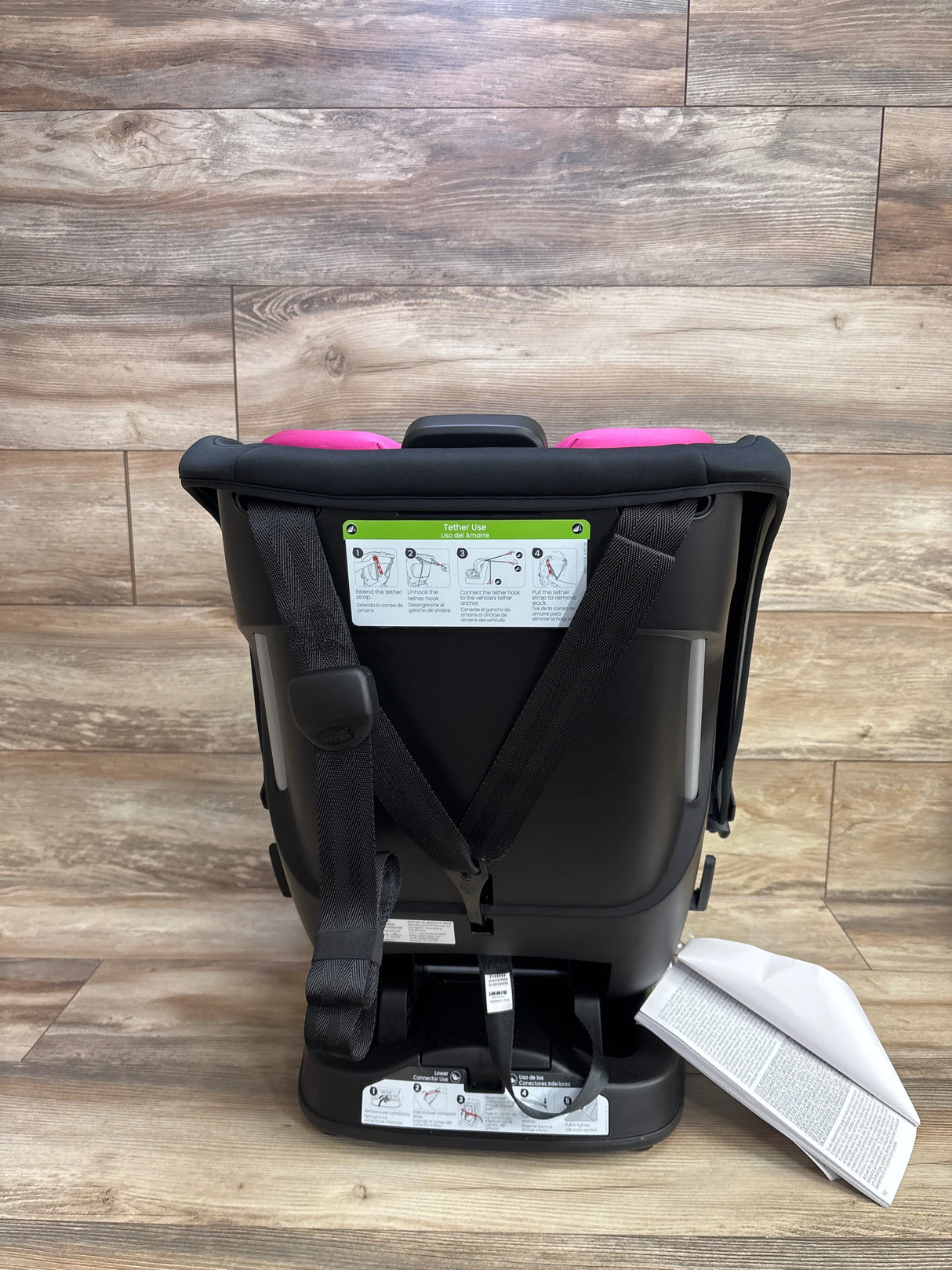 NEW Britax Poplar 2-in-1 Convertible Car Seat in Magenta Onyx 5-65lbs.