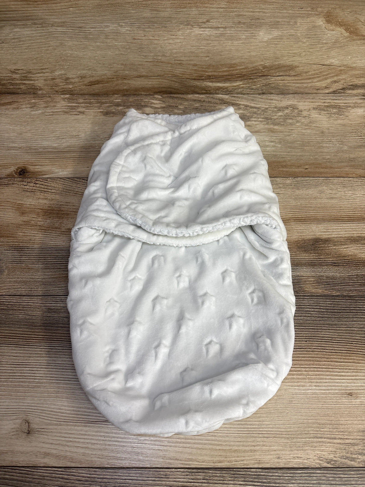 Star Print Sherpa Lined swaddle Wrap White sz 0-3m