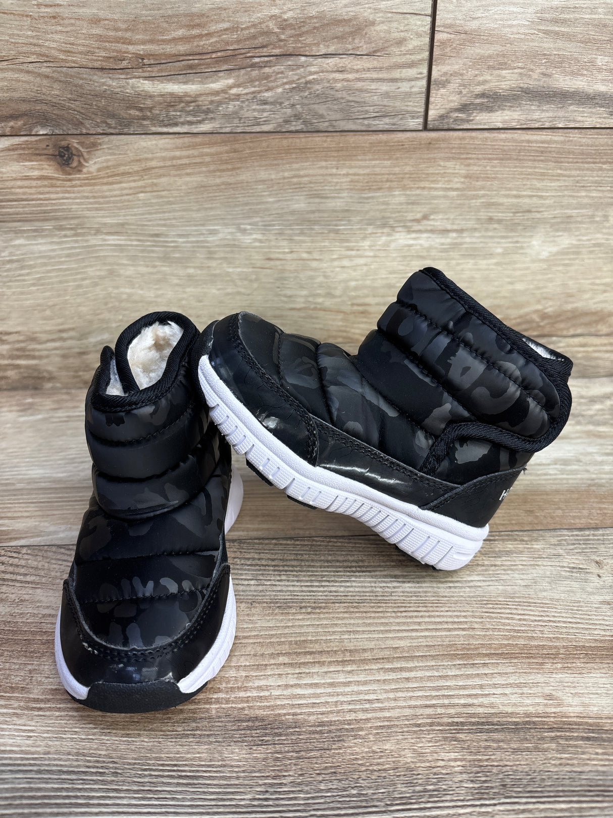 Hobibear Fur Lined Snow Boots Black sz 6/7c