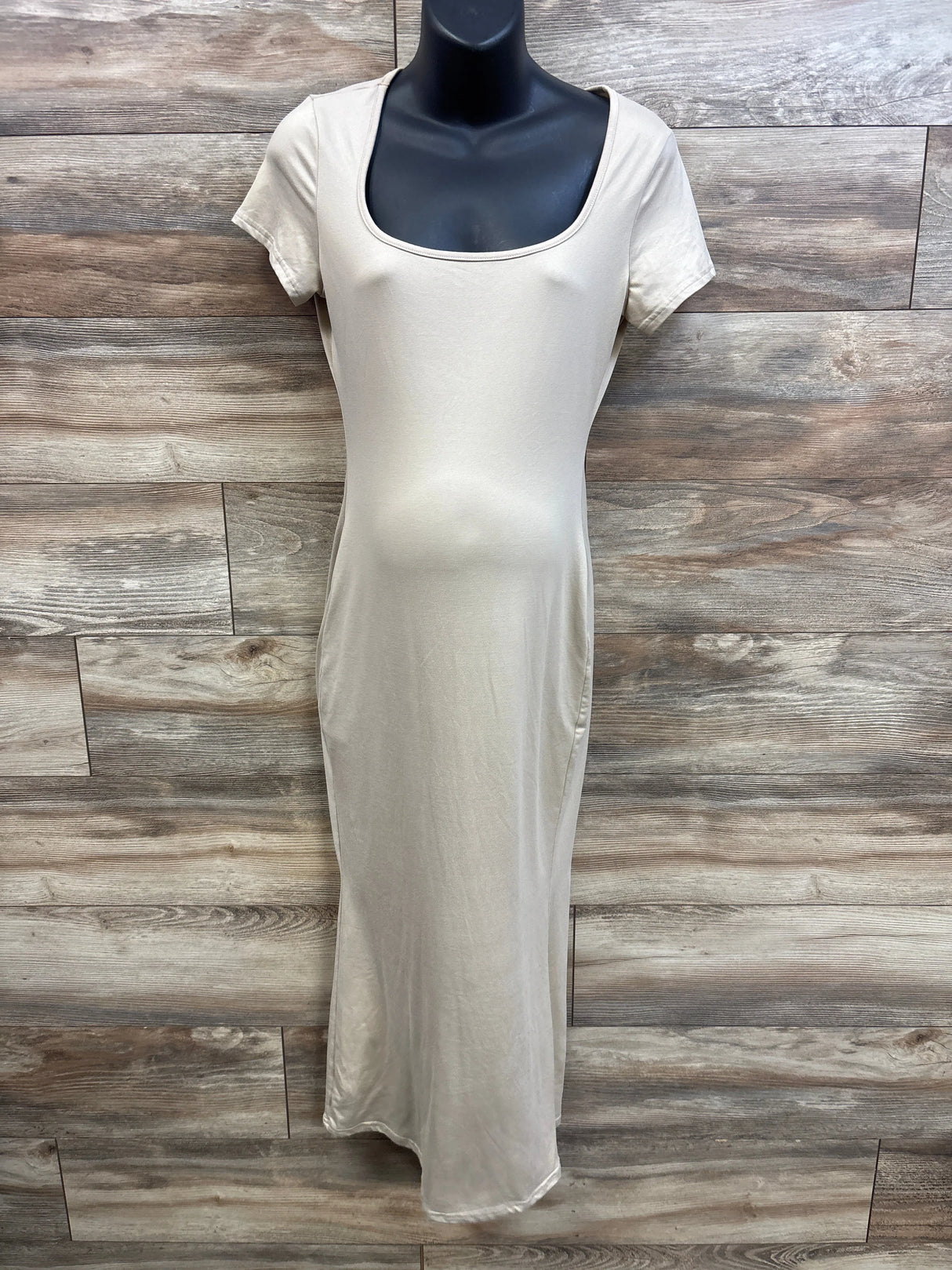 Maternity Short Sleeve Dress Tan sz Large