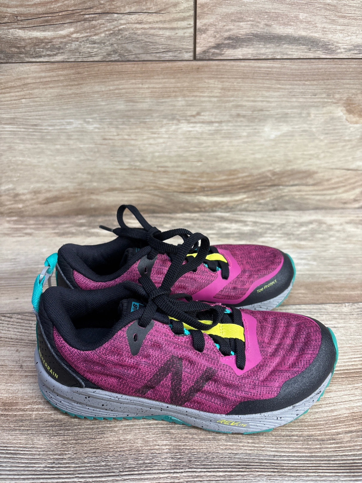 New Balance Kids FuelCore NITREL Sneakers Verdite sz 13c