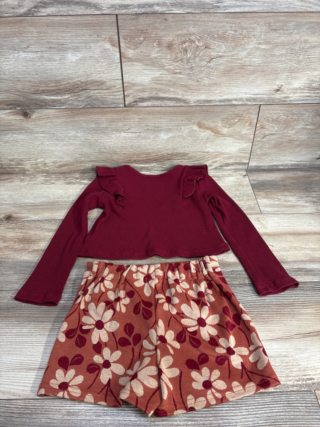 Tahari Baby 2pc Ribbed Ruffled Shirt & Floral Skort Set Burgundy sz 5T