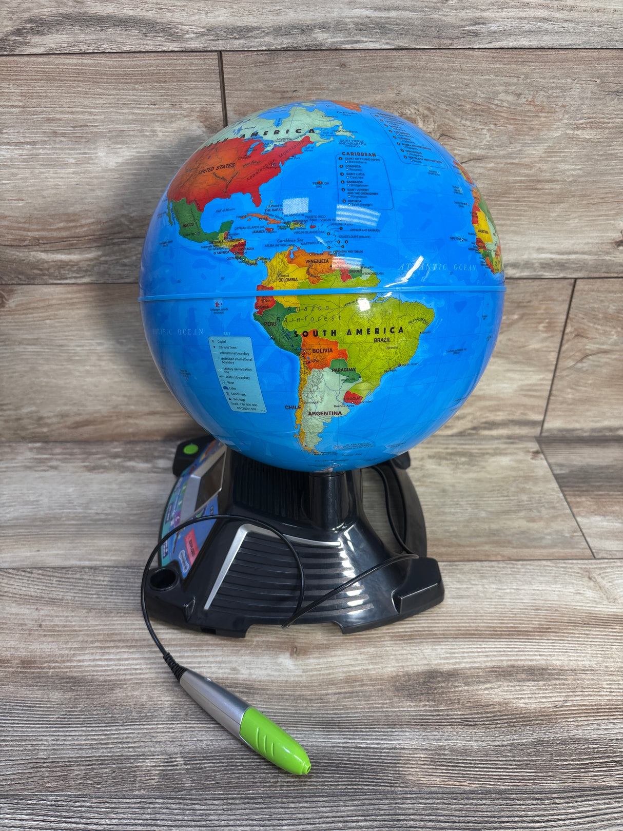 LeapFrog Magic Adventures Globe
