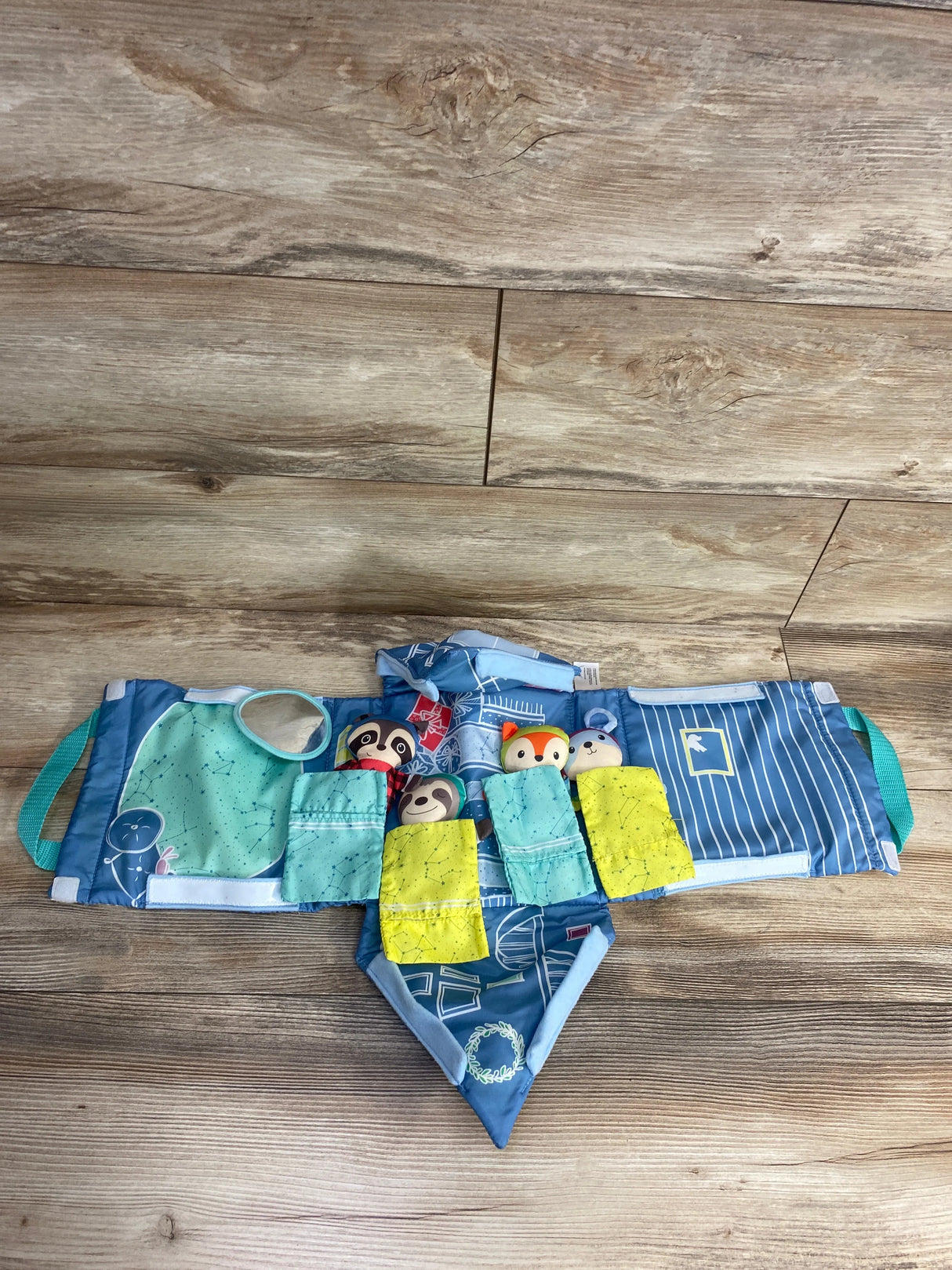 Infantino Go Gaga Pajama Party Playhouse 9pc