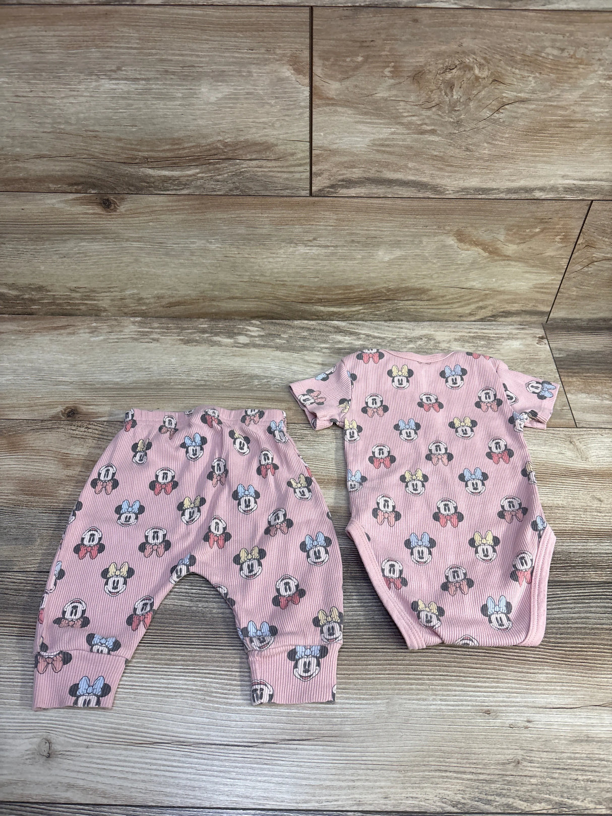 Disney Baby 2pc Minnie Mouse Ribbed Bodysuit & Pants Set Pink sz 3/6m