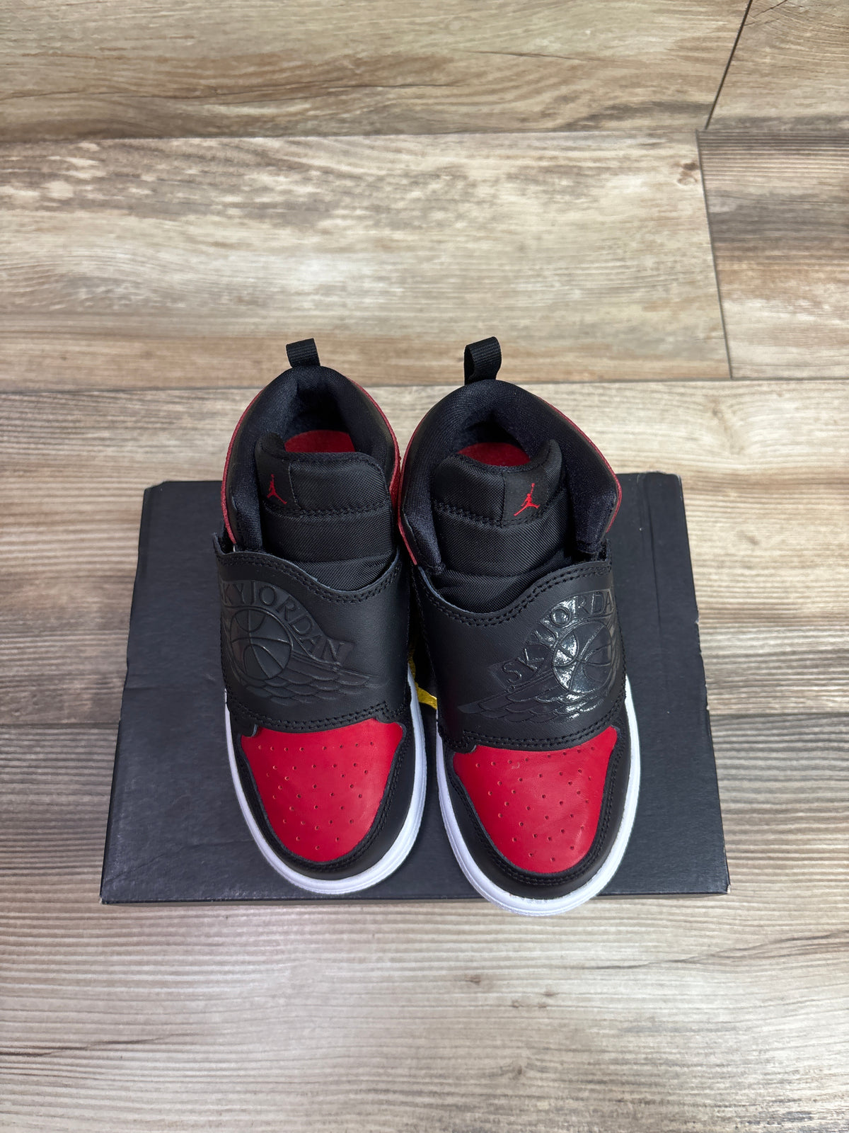 Air Jordan Sky Jordan 1 TD 'Bred Toe' Sneakers sz 10c